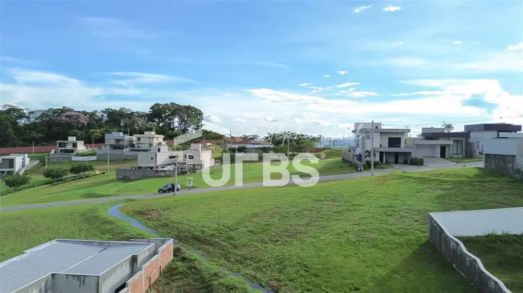 COD U-0024380 - Lote à venda no Jardins Nápoles – Senador CanedoConfira esta exc...