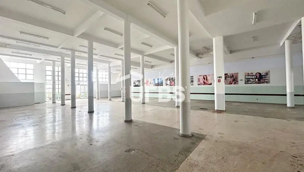 COD U-0024093 - Excelente oportunidade na Avenida Goiás: prédio comercial com 1....