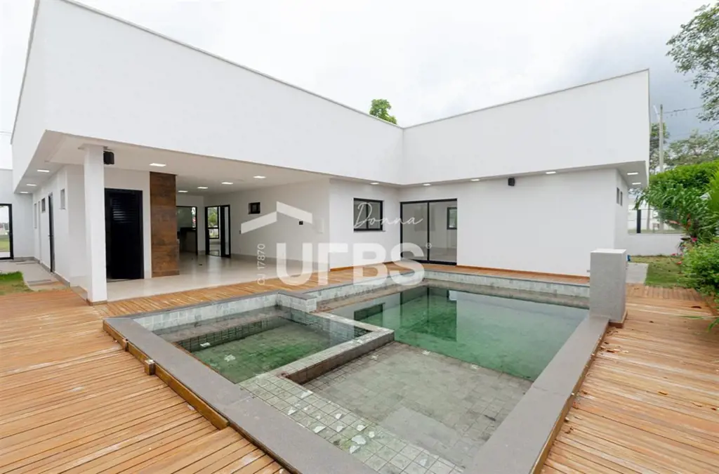 COD U-0023887 - Casa nova com 4 suítes no Condomínio Terras Alpha 1, Senador Can...