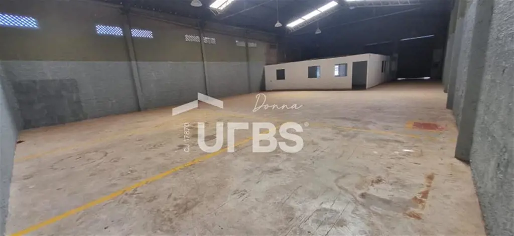 COD U-0023593 - Galpão a Venda no Setor Santa Genoveva em Goiânia. Situado na Ru...