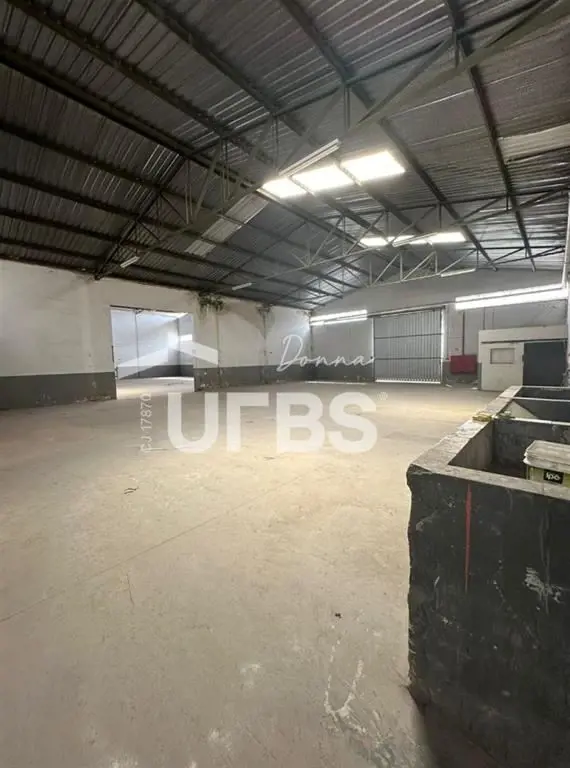 COD U-0023594 - Galpão Amplo à Venda em Localização Estratégica em Aparecida de ...