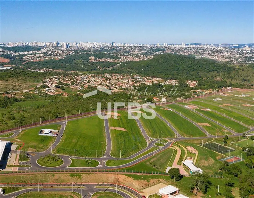 COD U-0023070 - Lote no Jardins PortoJardins Porto terreno plano com 310m².Terre...
