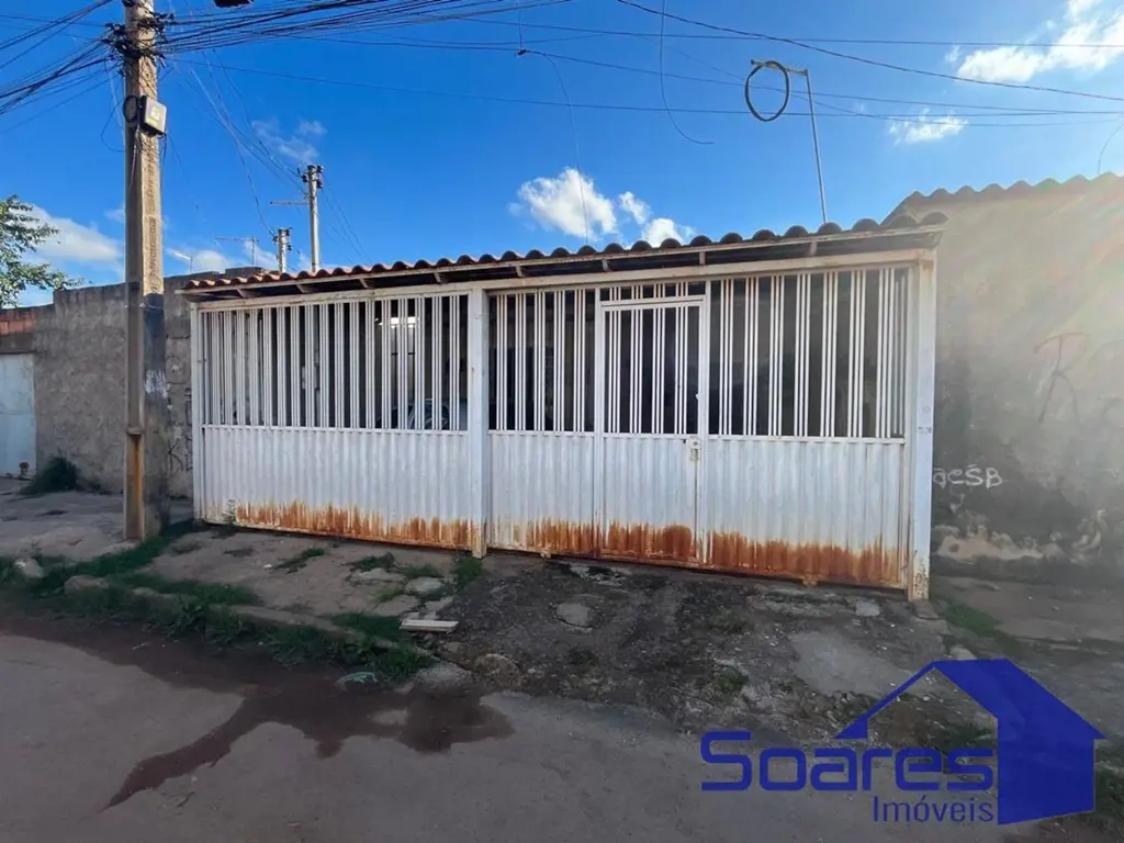 Venha conhecer essa maravilhosa casa localizada em um dos bairros mais tranquilo...