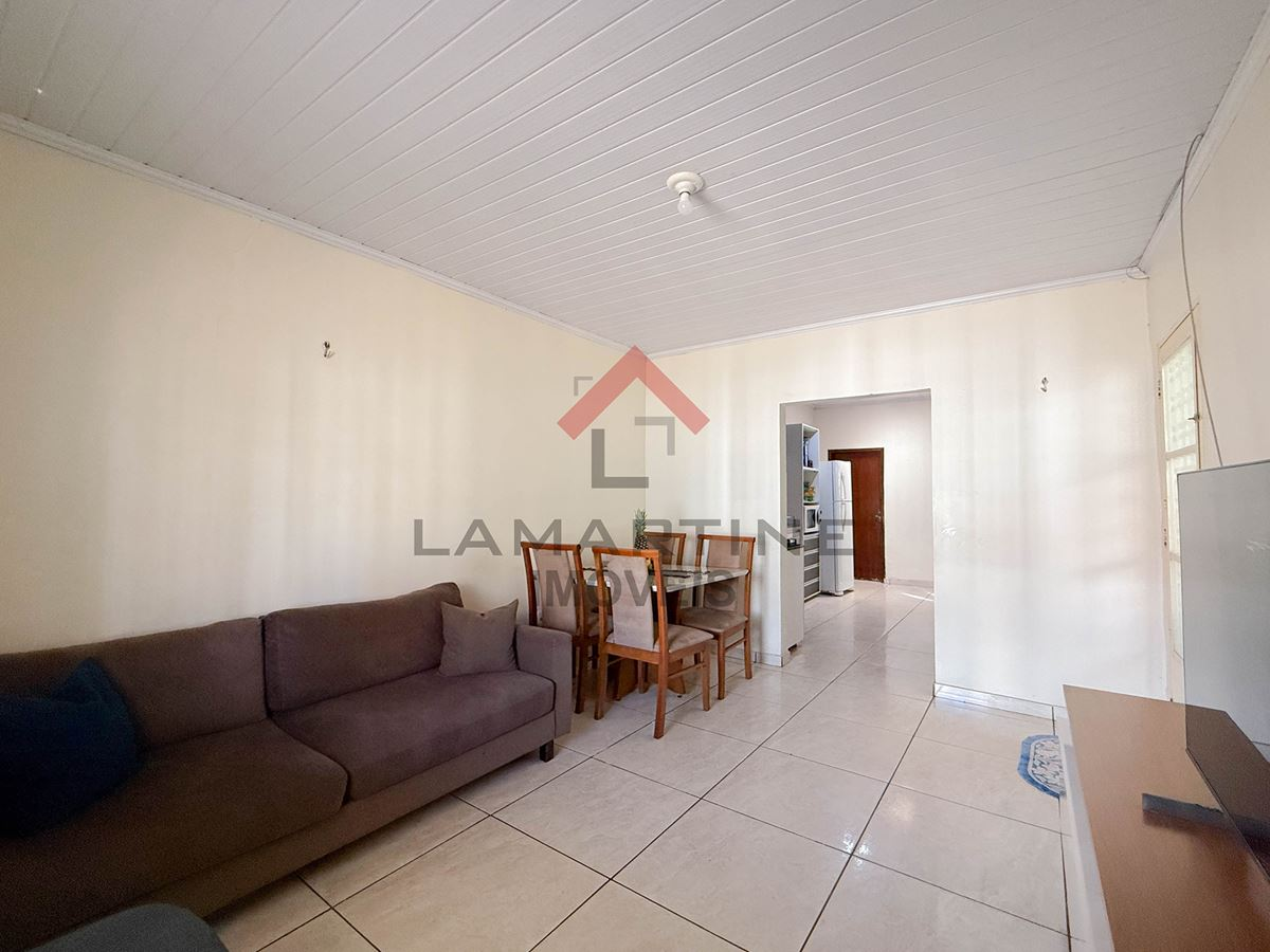 Localização privilegiada em Taguatinga!Imóvel versátil, ideal para morar com con...