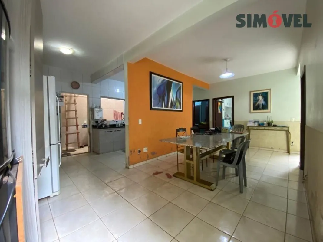 QNM 23, casa de 100m², 3 quartos, suíte, churrasqueira, próxima ao Metrô - R$: 5...