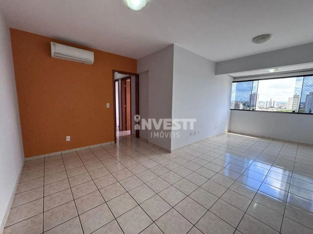 LOCALIZAÇÃO:Condomínio Das AméricasEste excelente apartamento está localizado em...