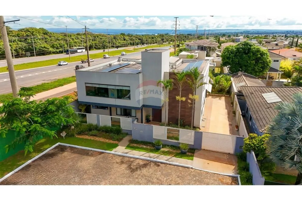 Agende sua visita! Aceita financiamento, PERMUTA e FGTS CASA COM HABITE-SECasa A...