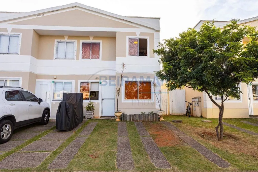 Casa no Condomínio Jardins da PaineirasLocalizada no exclusivo Condomínio Jardin...