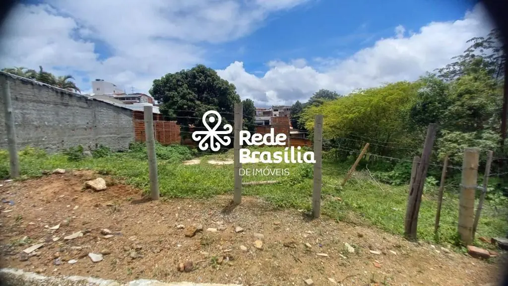 Condomínio Serra Azul - SobradinhoApresentamos este excelente lote com 1.217m², ...
