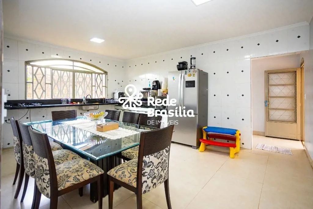 Smse Setor de Mansões de Samambaia | Casa 4 Quartos sendo 3 Suítes com 10 Vagas ...