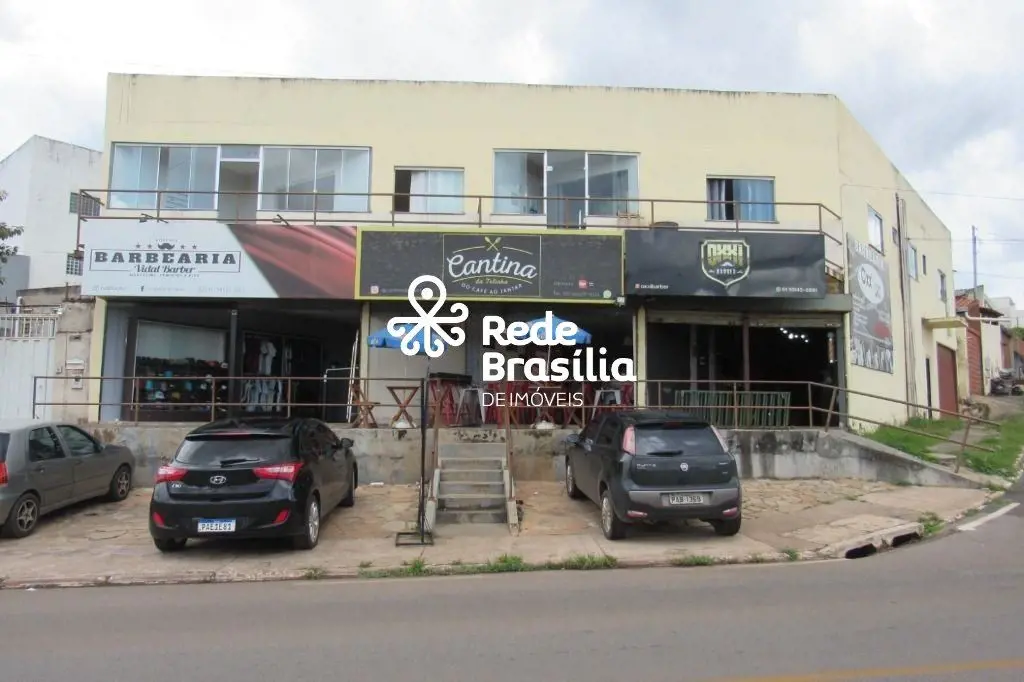 Rua 4A | Prédio comercial misto com casa - Apartamento e Loja - Vicente PiresPré...