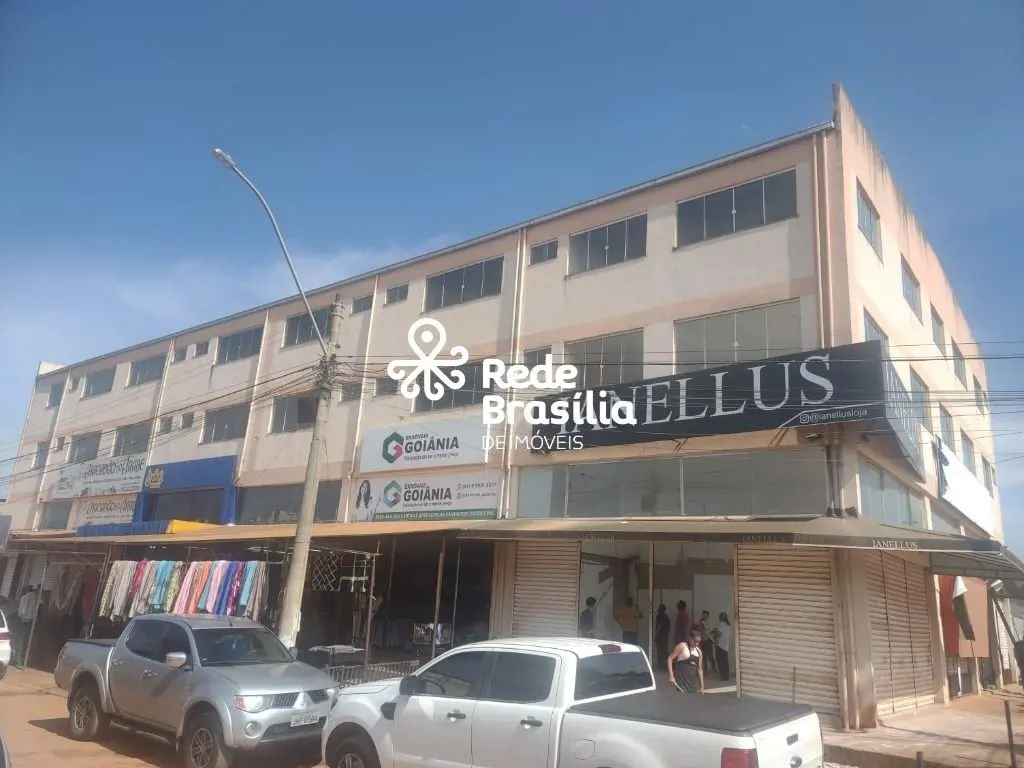 QI 13 | PRÉDIO COMERCIAL - TAGUATINGA NORTE Prédio Comercial de Esquina na Feira...