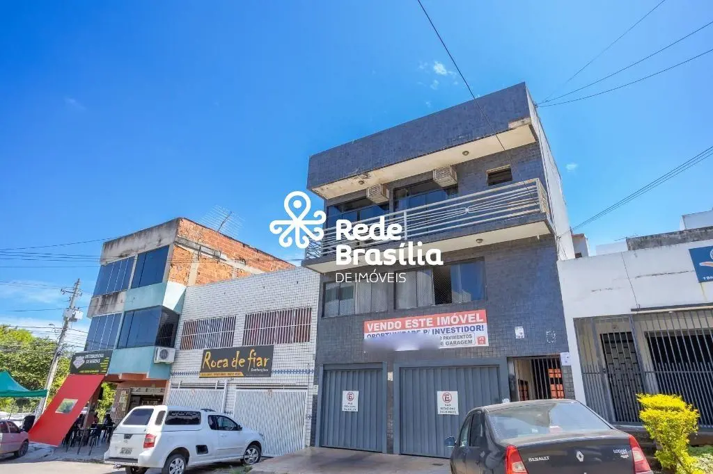 QE 40 - Guará II- Prédio em ótima localização, próximo ao comércio local e parad...