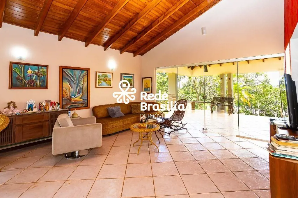 CA7167 - Rua das Sucupiras, Condominio Verde, casa semi-mobiliada com 05 quartos...