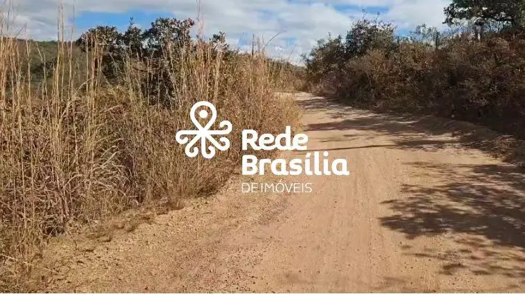 Fazenda Paranoá - Chácara São JorgeEsta chácara oferece um espaço amplo e tranqu...