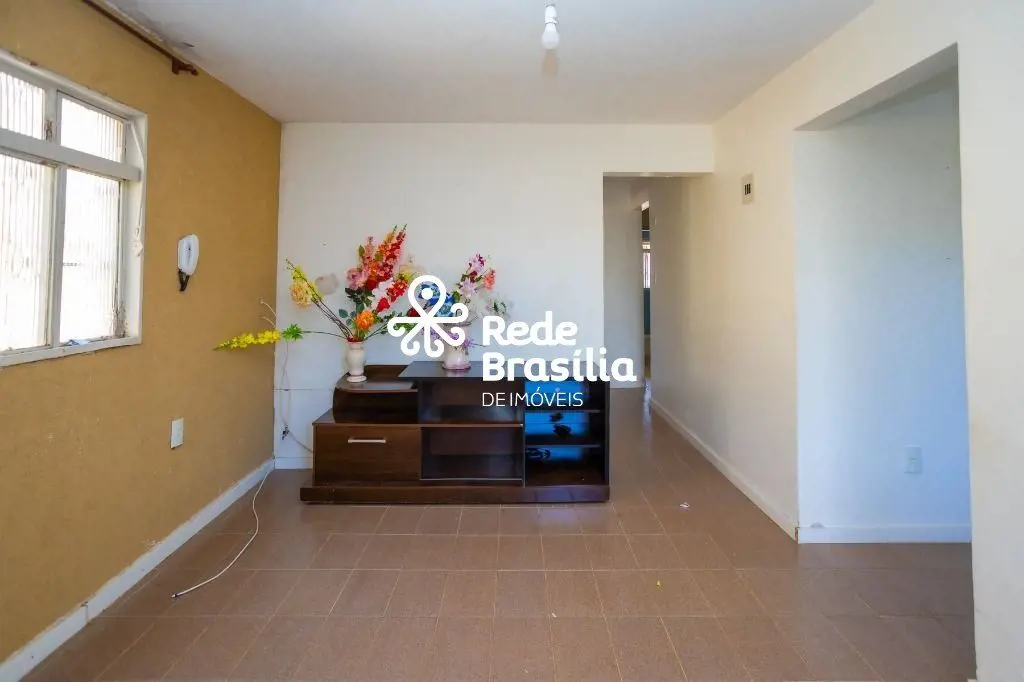 Quadra 3 - Setor Sul Buscando um imóvel? Esta casa proporciona um ambiente amplo...