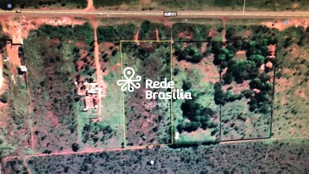 Rodovia D-230 KM-0,010 - Planaltina/DF.Terreno à venda localizado na Fazenda Mes...