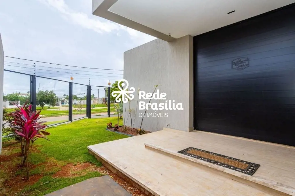 Quadra 5 - Jardim Botânico Morar e gerar renda extra aproximada de $14.000,00 (v...