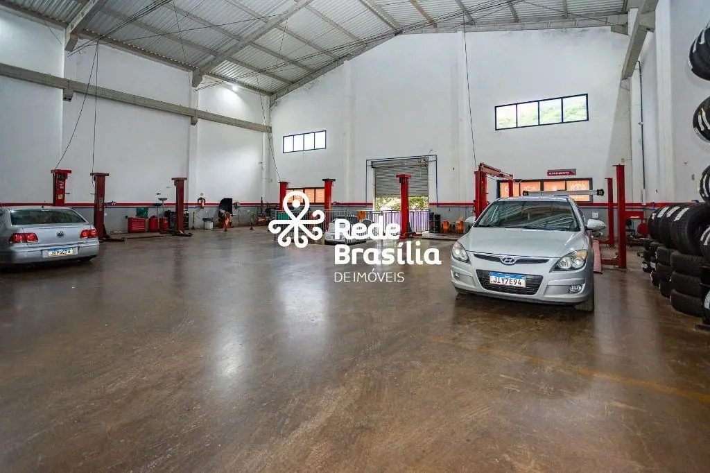 QS 610 Conjunto C - Samambaia Norte!Se você procura um imóvel estratégico e com ...