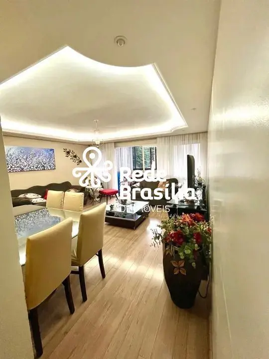 SHCGN 704 - Asa NorteApresentamos um apartamento impecável, localizado em uma da...