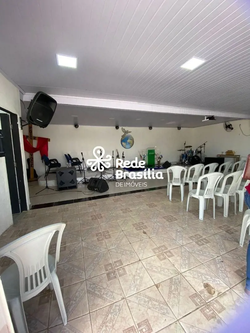QR 315 Conjunto 5| Casa 02 Quartos com Galpão - Samambaia Sul. Excelente oportun...