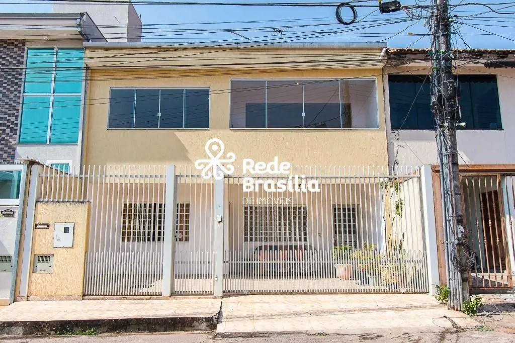 QE 21 Conjunto B - Guará IIDescubra o conforto de viver em uma das quadras mais ...