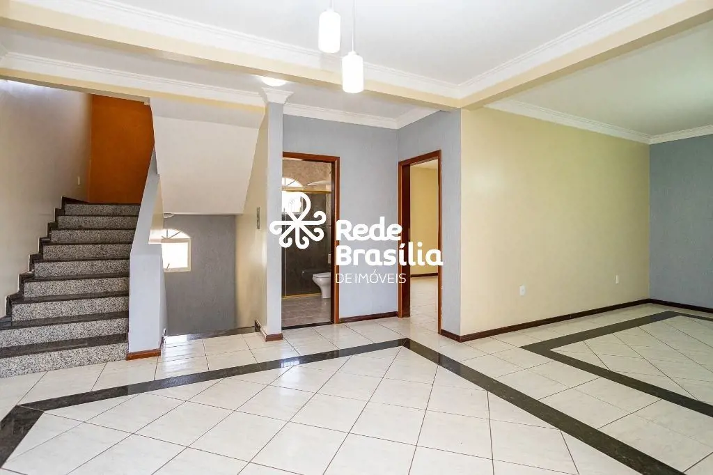 QS 05 Condomínio Residencial Arco-Íris | Casa 5 Quarto sendo 3 Suítes com 3 Vaga...