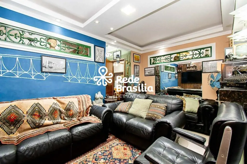 CLS 4 - Riacho Fundo IApresentamos um espaçoso apartamento situado no primeiro a...