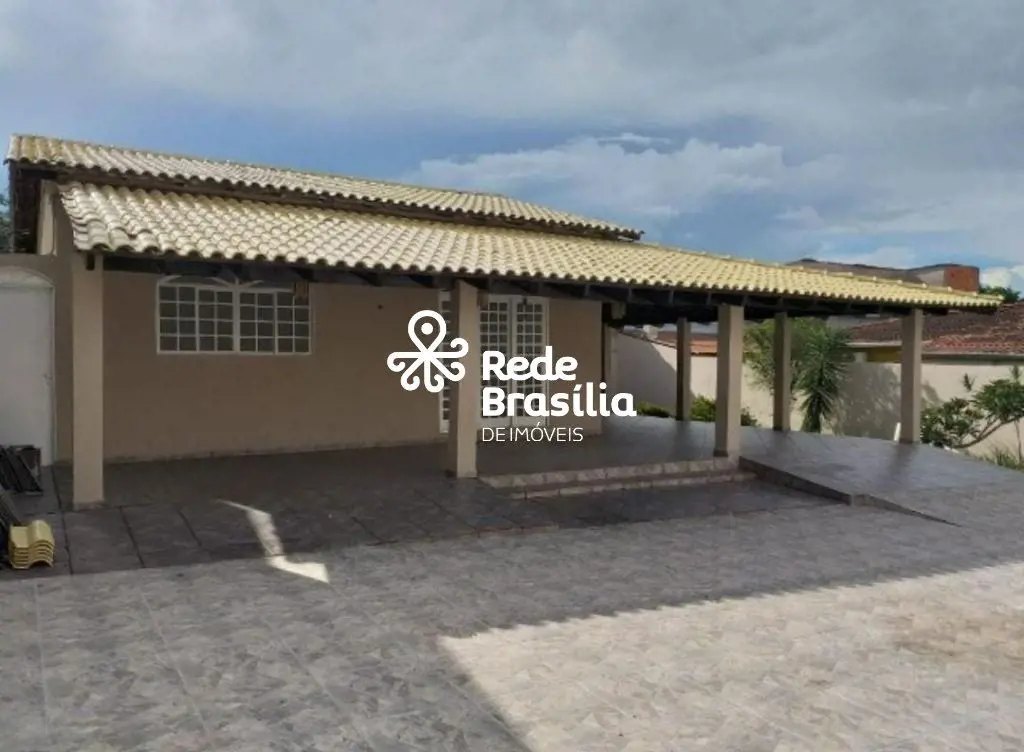 Chácara 47 - Setor Habitacional Samambaia.Ótima casa em lote de 600m² e garagem ...