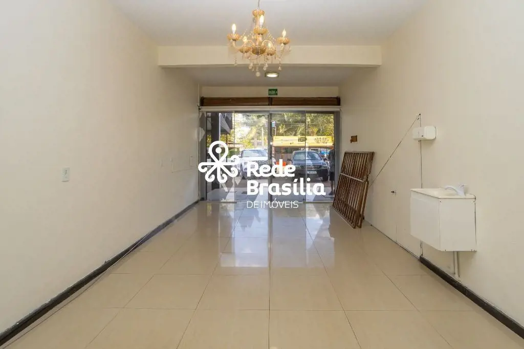 EQ 42/44 - Guará IIExcelente oportunidade para quem busca um prédio comercial em...