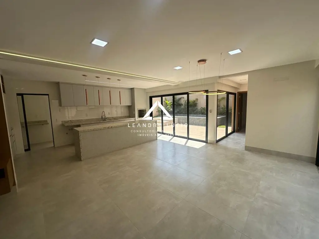 Casa Sobrado à venda ou Aluguel com Armários, Jardins Barcelona, Senador Canedo,...