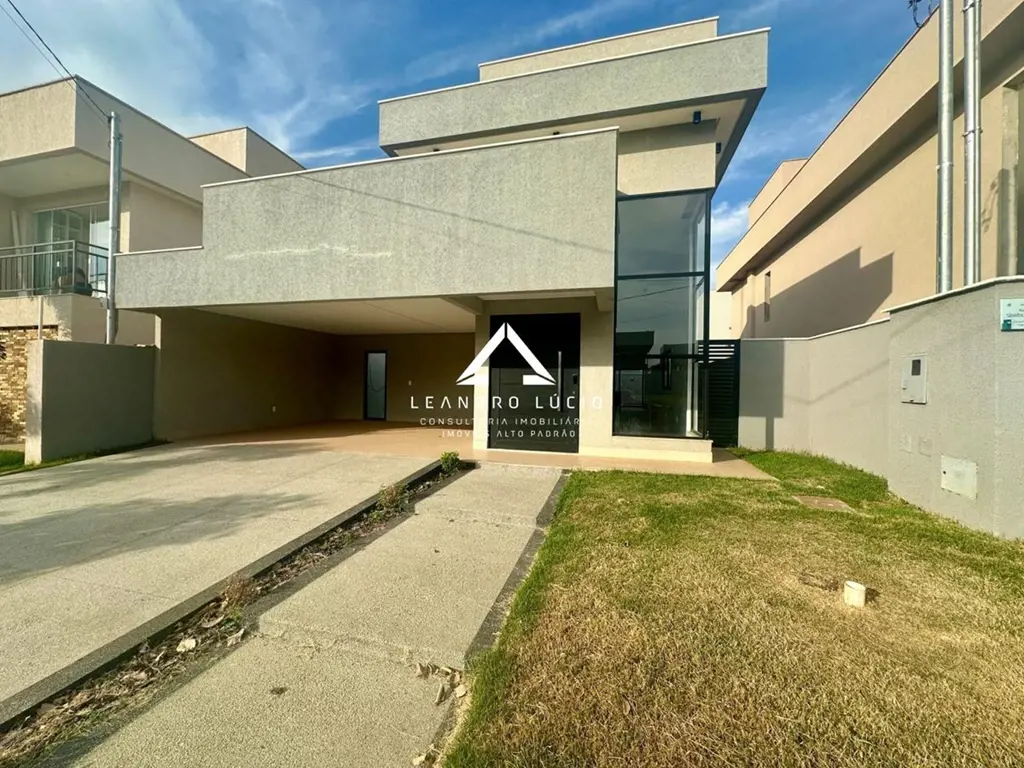 Casa à venda com Armários, Residencial Parqville Jacarandá, Aparecida de Goiânia...