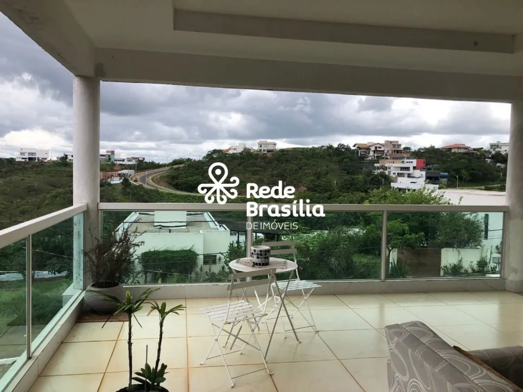 Casa de 320m2 nova - Terreno 800m2 Escriturado Sala ampla3 quartos sendo 2 suíte...