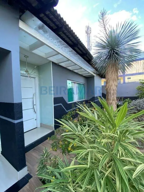 Casa de Condomínio 4 Quartos, 2 Suítes, DCE e 8 Vagas de Garagem à Venda na SHA ...