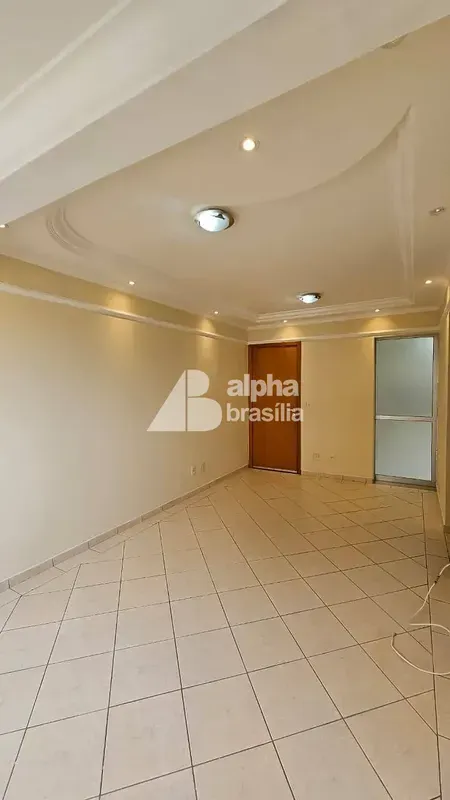 Uma ótima escolha para quem busca 2 quartos com armários!Sala ampla2 quartos (1 ...