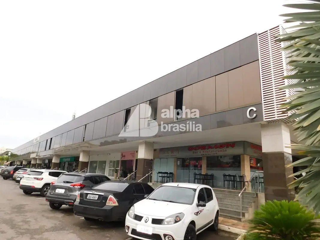 Uma opção para você que procura uma loja em vão livre em um excelente ponto come...