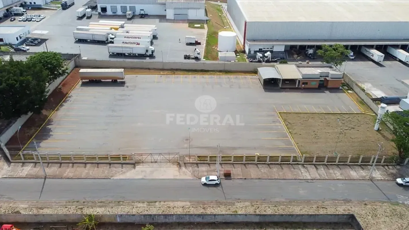Excelente área comercial - destinado a logística - amplo pátio de caminhões send...