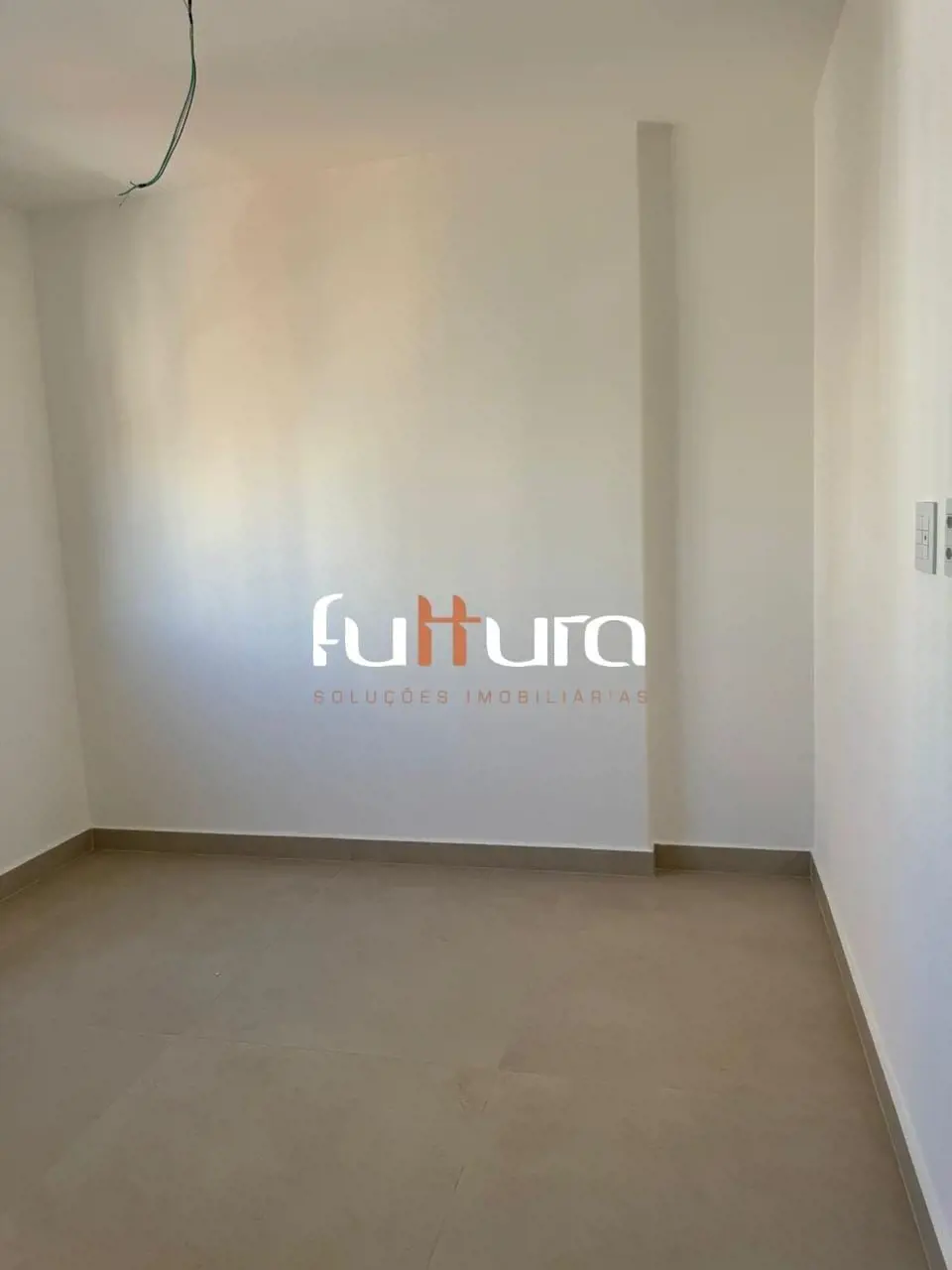 3 suítes + lavabo - IG Elevador privativo;Cozinha fechada; Andar alto/ nascente;...