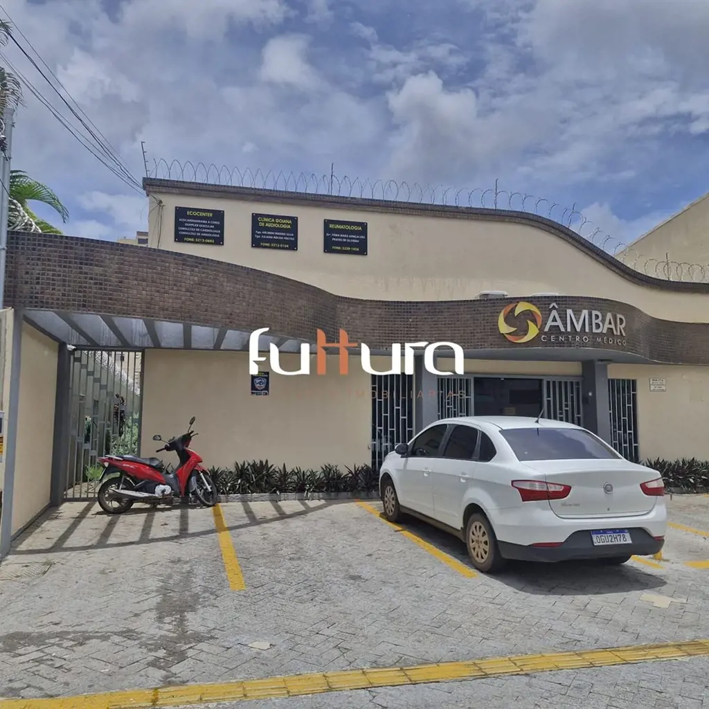 CLINICA MEDICA COM 10 SALAS (CONSULTORIOS)2 Recepções , copa ,2 banhos coletivos...