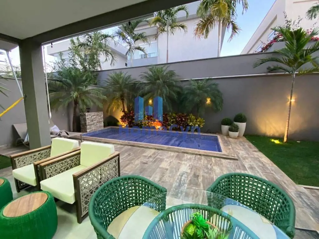 Sobrado no Jardins Valência mobiliado 4 suítes Sala 3 ambientes Lavabo Cozinha L...