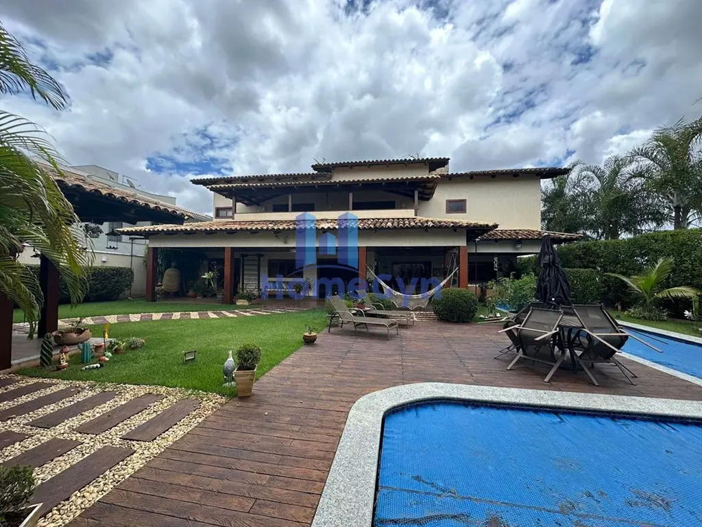 Sobrado aconchegante estilo resort no Alphaville Flamboyant 4 suites plenas, tod...