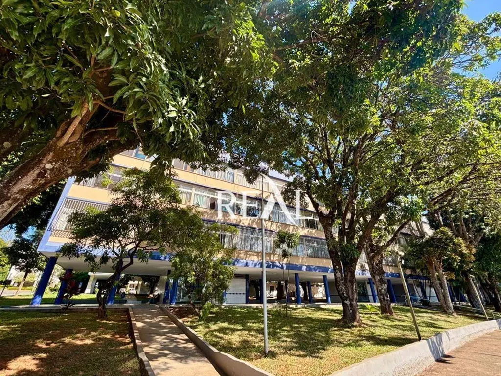 Apartamento 3 Quartos (1 Suíte) à Venda SQN 406 | Asa Norte | Brasília/DFViva em...