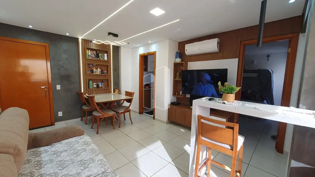 APARTAMENTO RESIDENCIAL TODO MOBILIADO - ALTO DA GLÓRIA  Área privativa de 65m2 ...