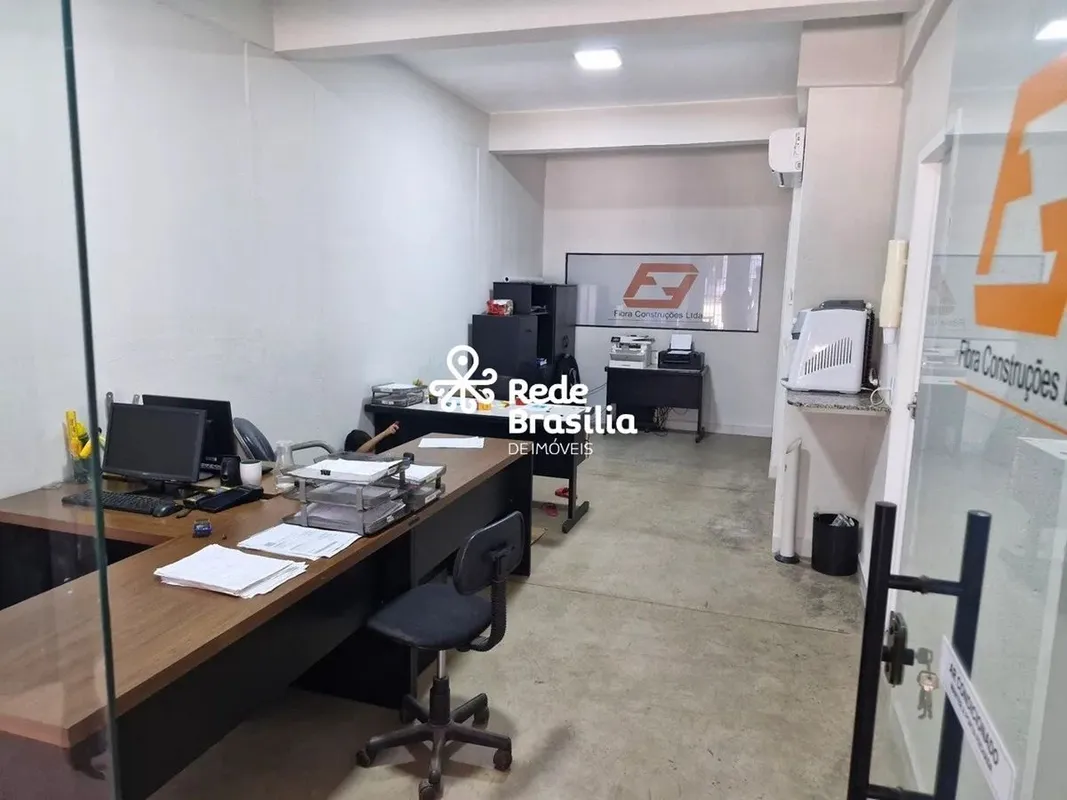 QN 7 - Riacho Fundo IÓtima oportunidade para o seu negócio! Esta loja está local...