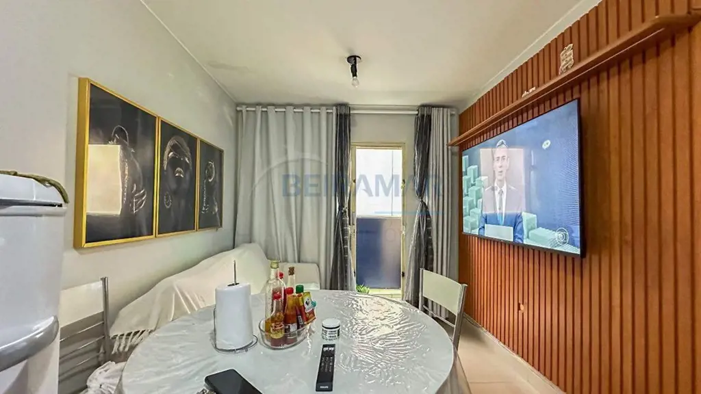 Apartamento à venda em Taguatinga, localizado na CND 2. Imóvel original, com exc...