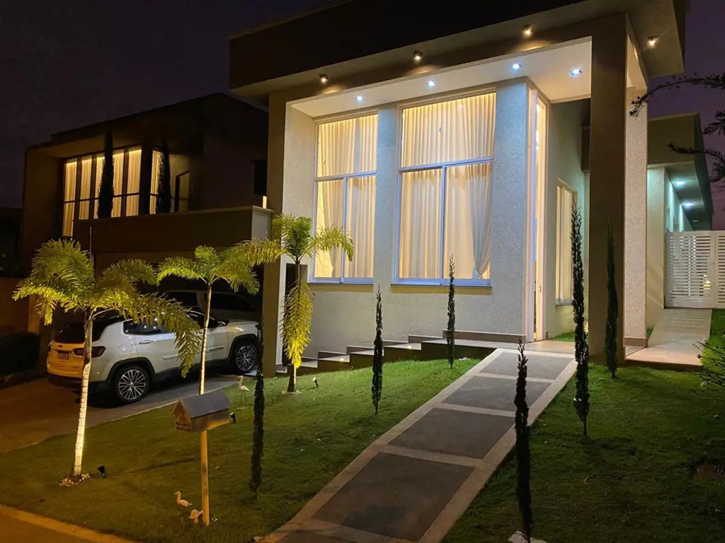Casa térrea 4 suítes no Condomínio do Lago em Goiânia.Casa com 324 m² em terreno...