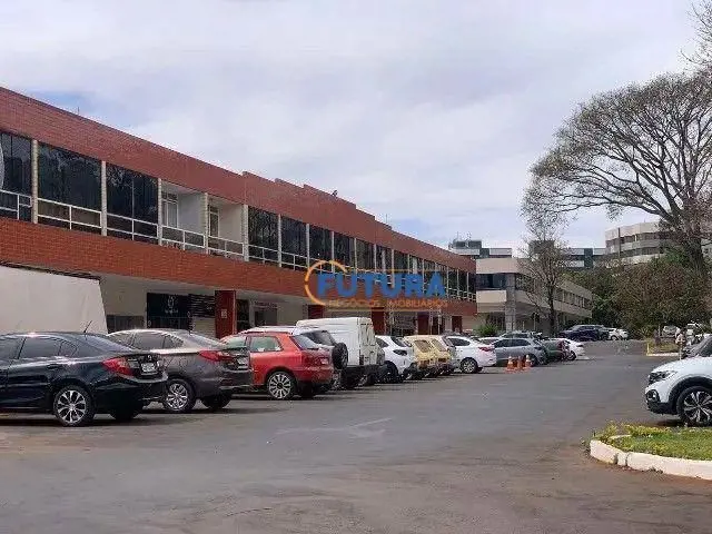 A FUTURA NEGÓCIOS IMOBILIÁRIOS disponibiliza para VENDA:Excelente loja térrea, 3...