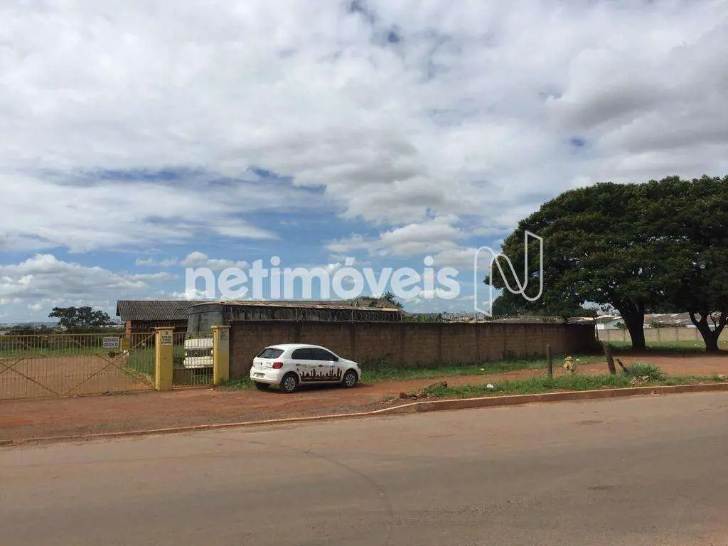  Faça sua Proposta Excelente Imóvel Lote, com 15.000 m², com tres construções, s...