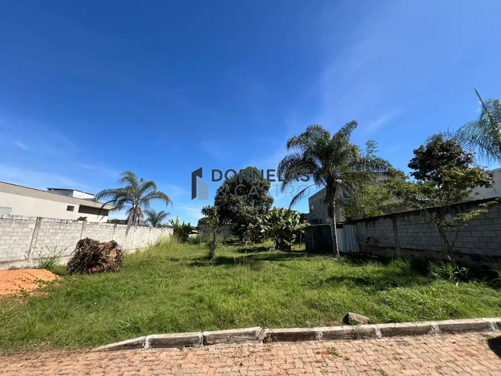 Olá, seja bem-vindo a Dornelas & Castro Negócios Imobiliários CJ 25.447. Me cham...