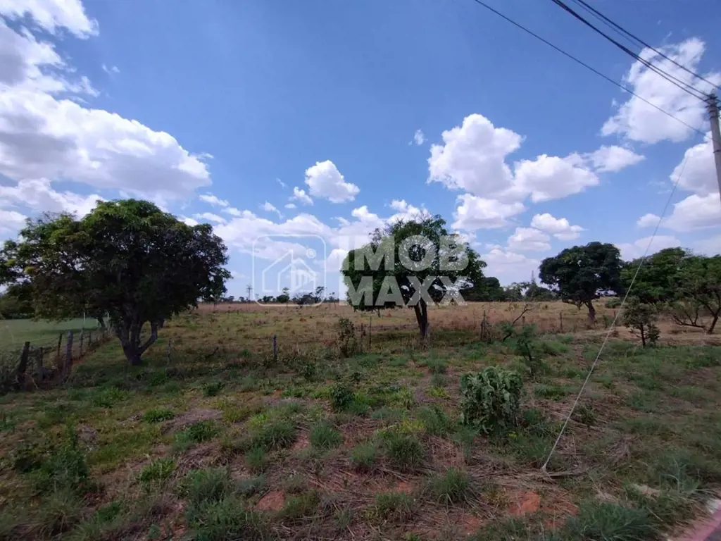 Terra No lago Oeste com 0,02 Ha de terra nua , perfazendo um total de 20.000 m2 ...